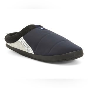 Men’s Nautica Slippers - Size Medium
